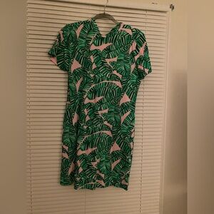 Lilly Pulitzer Mila short sleeve dress. Size large.